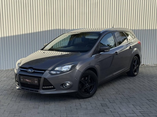 Ford Focus 2.0 TDCi Titanium Navi.PDC.LED.Carpl...