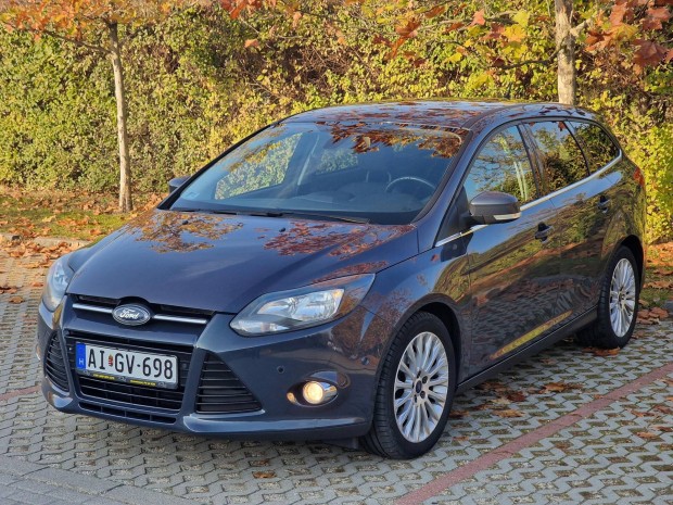 Ford Focus 2.0 TDCi Titanium X Plus Keyless-NAV...