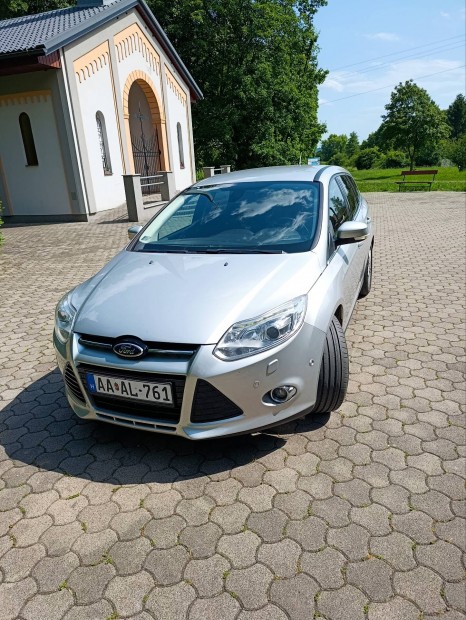 Ford Focus 2.0 tdci Titanium, 2014 évjárat