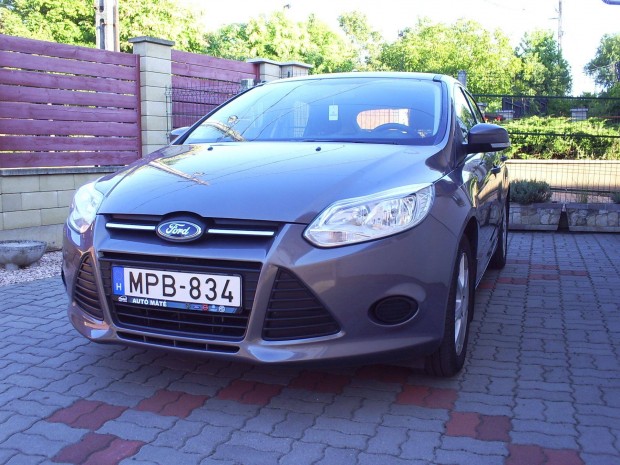 Ford Focus Ambiante 1,6 szv benzines elad