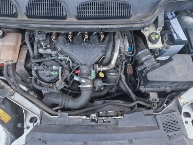 Ford Focus C-Max 2.0 TDCI G6DA motor (motorblokk + hengerfej)