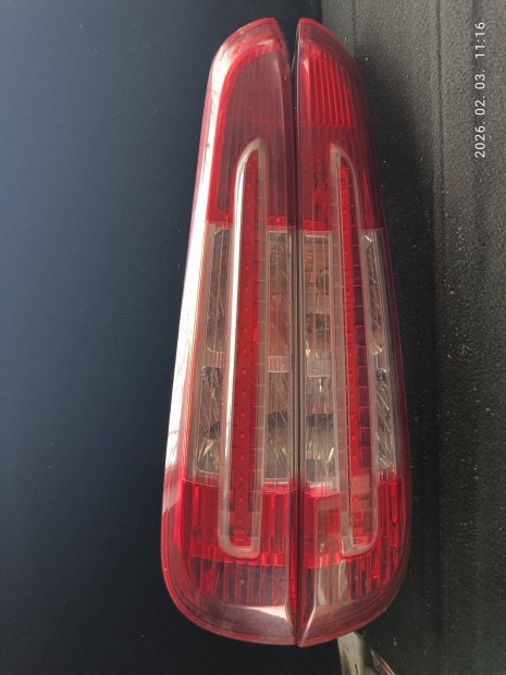 Ford Focus C-Max LED h�ts� l�mpa 