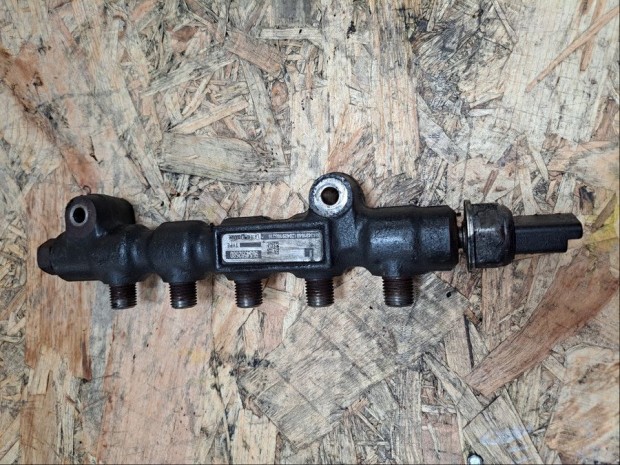 Ford Focus C Max (2003-2010) 1.6Tdci Diesel K�z�s Nyom�cs�