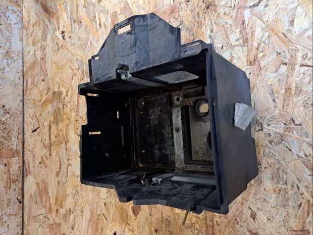 Ford Focus C Max (2003-2010) Akkuml�tor Tart�