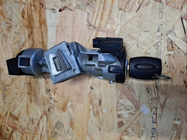 Ford Focus C Max (2003-2010) Gy�jt�skapcsol�  1db Kulcs