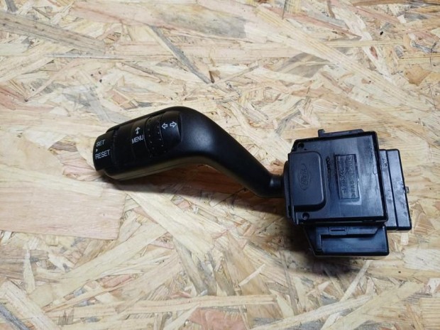 Ford Focus C Max (2003-2010) Irnyjelz Kapcsol