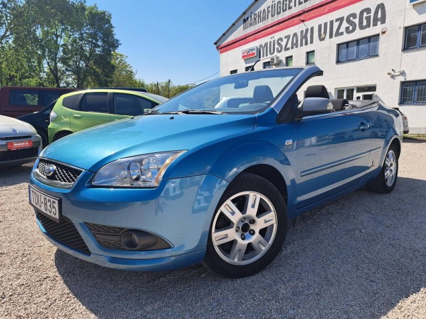 Ford Focus Coupe Cabriolet 1.6 Titanium Klma!...