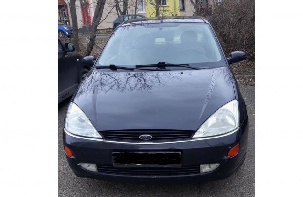 Ford Focus Ghia 1,8 Elad