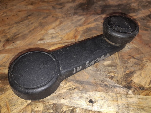 Ford Focus III Ablaktekerő Kar