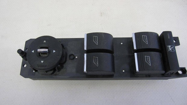 Ford Focus III MK3 Eladó bal első 4x elektromos ablakemelő kapcsoló
