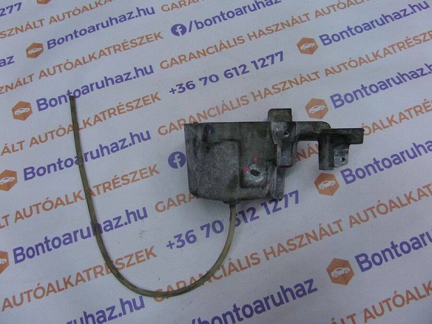 Ford Focus III MK3 Eladó bontott gyári 1.6 dízel üzemanyag szűrő ház t