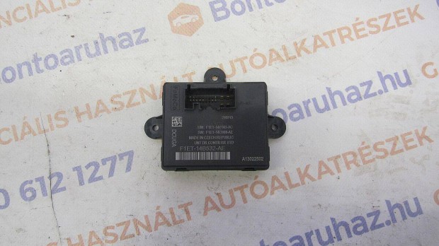 Ford Focus III MK3 Eladó gyári, bontott job hátsó ajtóvezérlő modul