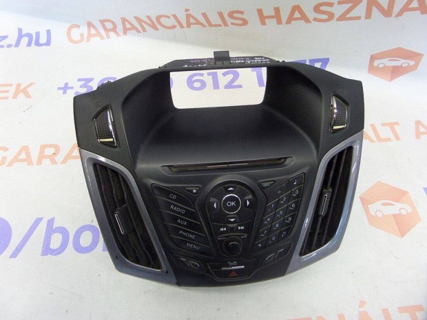 Ford Focus III MK3 Eladó gyári, bontott kezelő panel , rádió nélkül