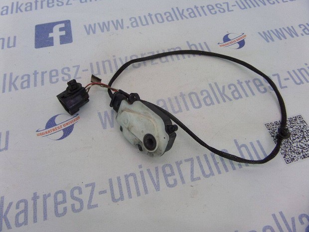 Ford Focus III MK3 Eladó gyári bontott zsalugáter mozgató elektromos m