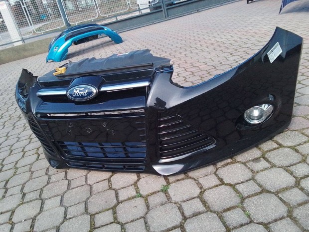 Ford Focus III. 2011-2014 Els� l�kh�r�t� komplett 60000.-ft-t�l