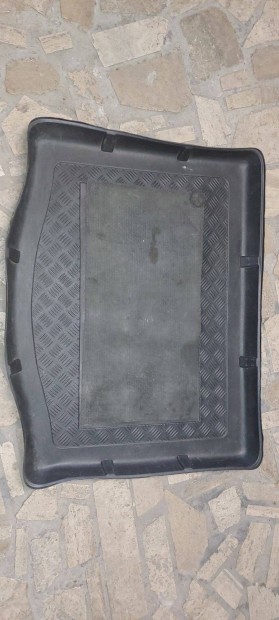Ford Focus III. csomagtrtlca