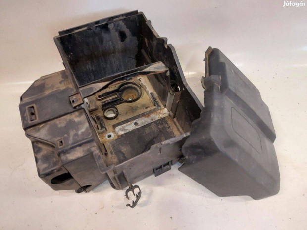 Ford Focus II 2 MK2 C-max akkumulátor tálca fedél akksi tartó doboz