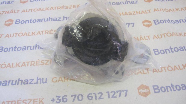 Ford Focus II MK2 2 Eladó , 2,5 benzines motortartó bak Új!!!