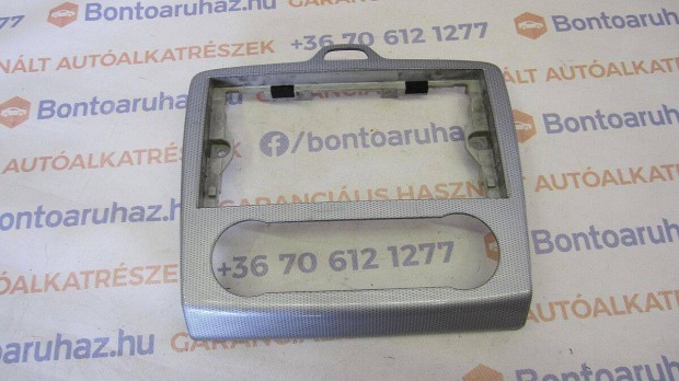 Ford Focus II MK2 2 Eladó gyári, bontott dígitális klímás rádió keret