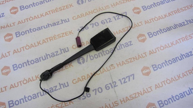 Ford Focus II MK2 2 Eladó gyári, bontott jobb bal övcsat
