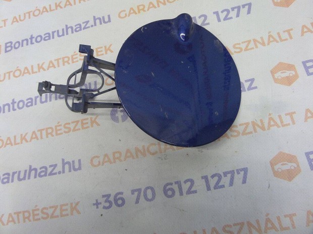Ford Focus II MK2 2 Elad gyri, bontott tankajt fedl