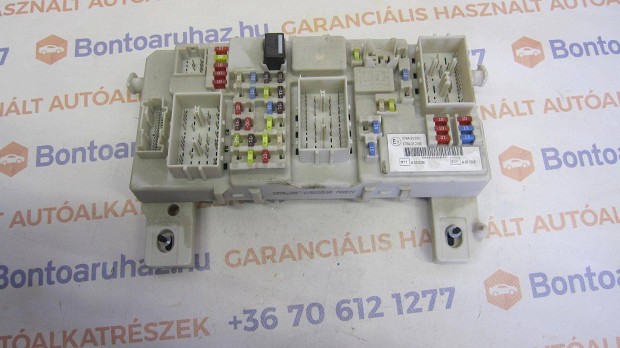 Ford Focus II MK2 2 Elad gyri, bontott utastr biztostk tbla, Gem
