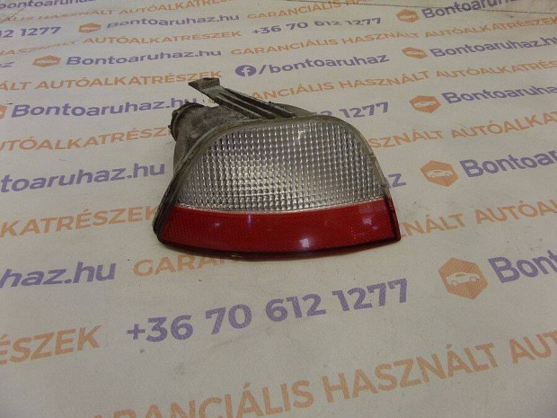 Ford Focus II MK2 2 Eladó gyári, jobb hátsó lökhárítóba levő lámpa