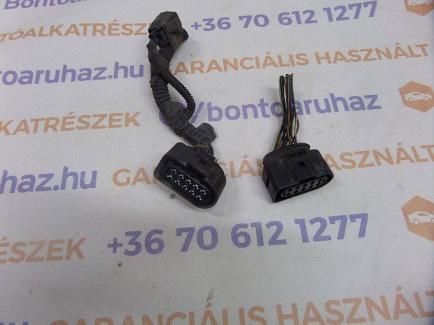 Ford Focus II MK2 2 Facelift Eladó gyári, bontott első lámpa csatlakoz