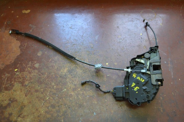 Ford Focus II, MK2 C-Max jobb els� z�r, ajt�z�r! 3M5AR21812CK