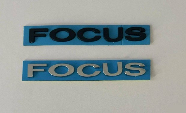 Ford Focus JEL Logo Emblma Felirat Csomagtr Csomagtart Kiegszt J