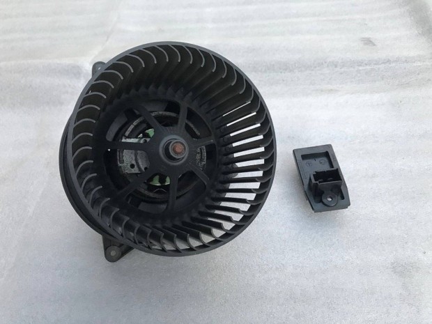 Ford Focus MK1 Fűtőmotor Fűtőventilátor Klímás