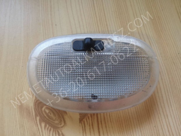 Ford Focus MK1 belt�r vil�g�t�s XS41-13776-BA