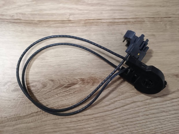 Ford Focus MK1 ftsbovden (hmrsklet llt) 2M51-11504-AA