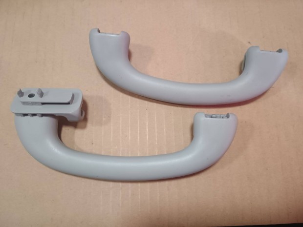 Ford Focus MK1 kapaszkod�