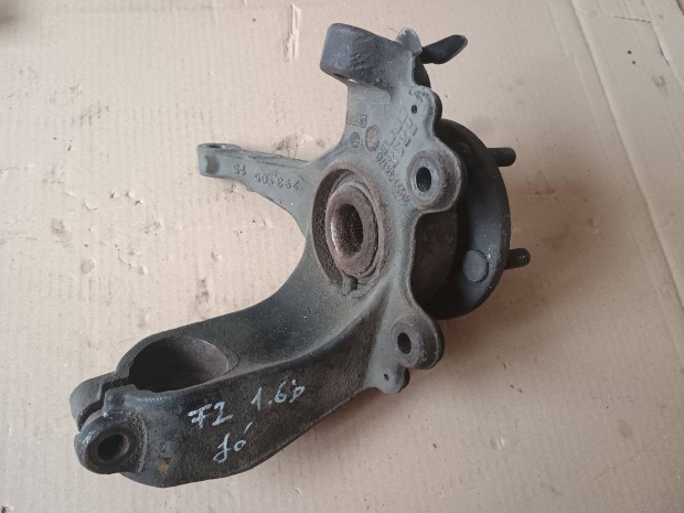 Ford Focus MK2 1.6 benzin jobb első csonkkálvány 3M51-3K170