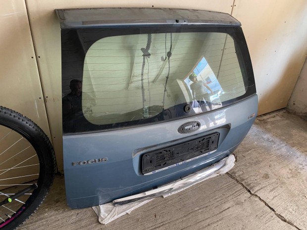 Ford Focus MK2.5 kombi csomagtér ajtó