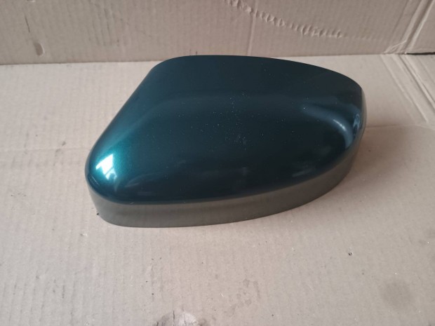Ford Focus MK2.5 visszapillantó burkolat (T4 színkód) jobb oldal