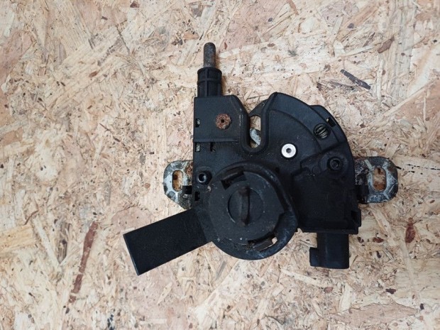 Ford Focus MK2 (2004-2010) Motorh�ztet� Z�r