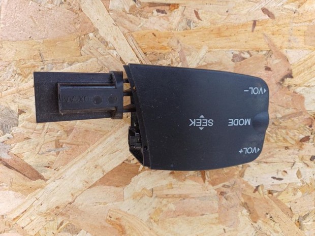 Ford Focus MK2 (2004-2010) R�di� Kapcsol�