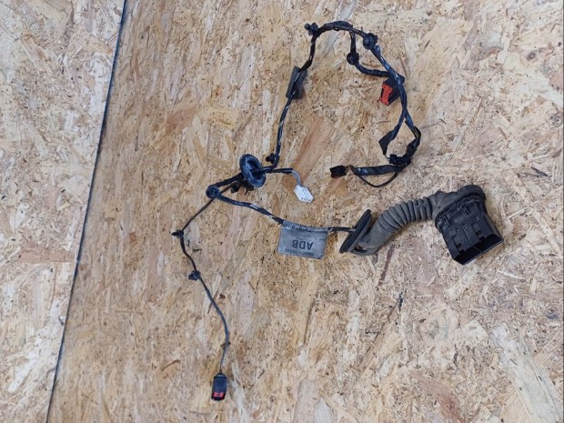 Ford Focus MK2 (2004-2010)  Jobb Els� Ajt� K�bel K�teg