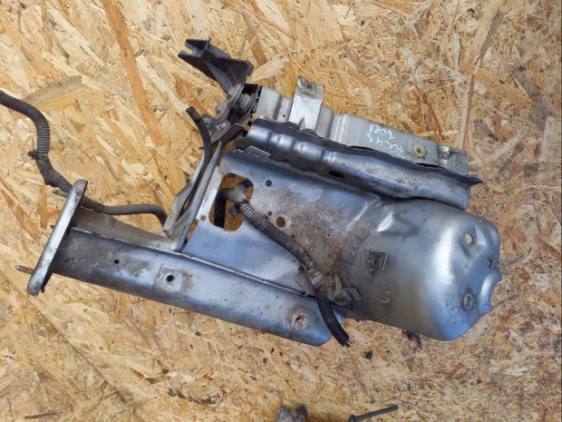 Ford Focus MK2 (2004-2010)  Jobb Els� Ny�lv�ny