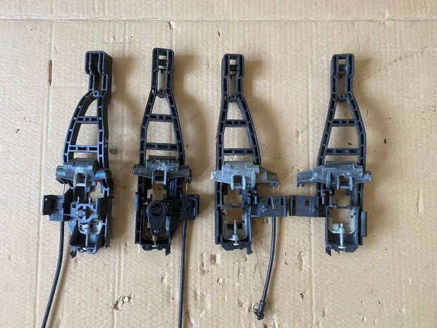 Ford Focus MK2 ajt�kilincs szerkezet