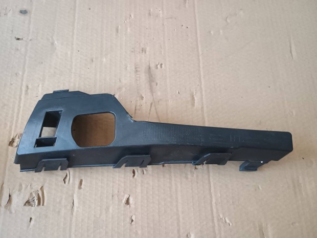 Ford Focus MK2 bal első lökhárító tartó 4M51-17E857-AC