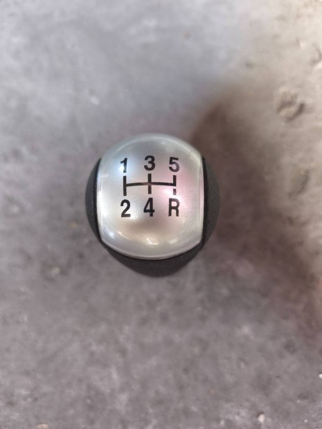 Ford Focus MK2 facelift el�tti v�lt�gomb