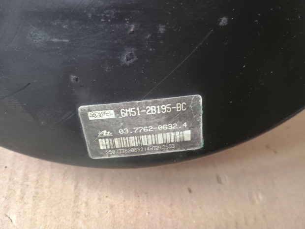 Ford Focus MK2 f�kr�seg�t� 6M51-2B195-BC