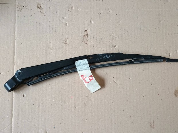 Ford Focus MK2 hts ablaktrtl kar 3M51-17526-AB