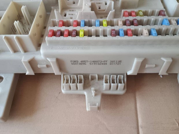 Ford Focus MK2 komfort GEM modul 4M5T-14A073-FF