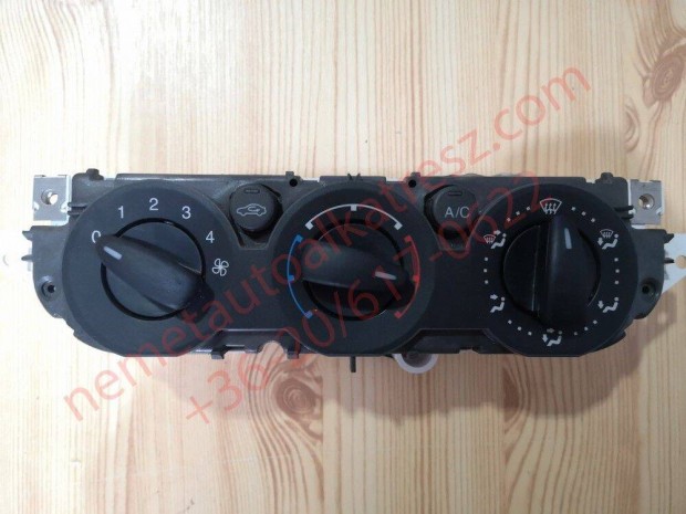 Ford Focus MK2 manu�lis kl�ma vez�rl� modul 3M5T-19980-Ad