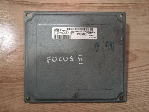 Ford Focus MK2 motorvezrl ECU 7M51-12A650-AFB