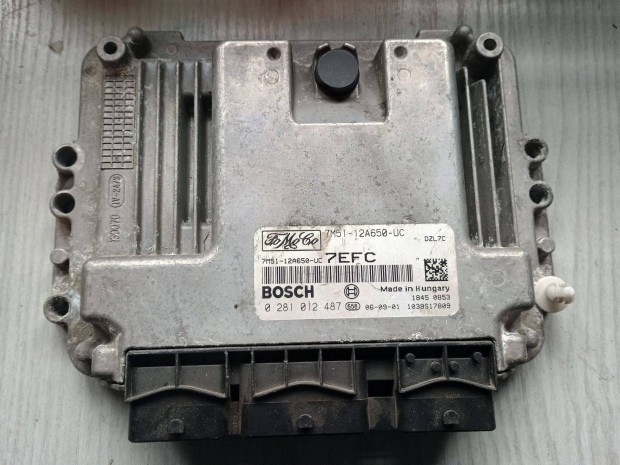 Ford Focus MK2 motorvezrl ECU 7M51-12A650-UC